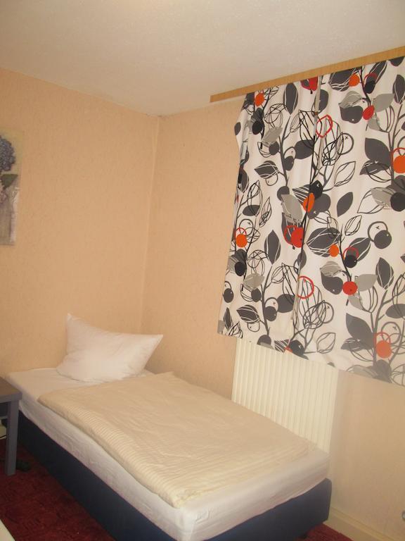 Gruener Baum Nuernberg Brunn Hotel Bilik gambar