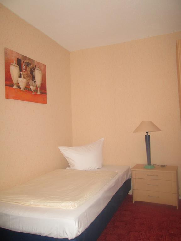Gruener Baum Nuernberg Brunn Hotel Luaran gambar